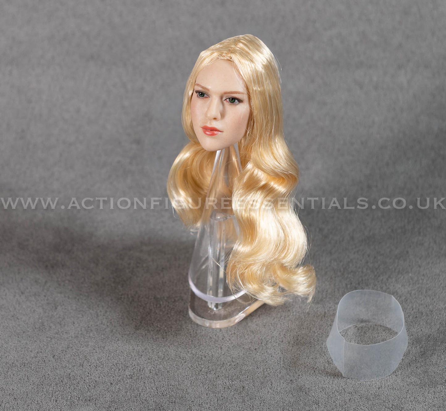 1/6 Scale Female Head Sculpt with Long Blonde Hair – Realistic Custom Head for 12" Action Figures