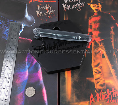 Sideshow - Freddy Krueger Display Stand - A Nightmare On Elm Street 1:6 Loose Parts