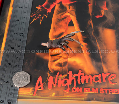 Sideshow - Freddy Krueger Gloved Gesture Hand - A Nightmare On Elm Street 1:6 Loose Parts