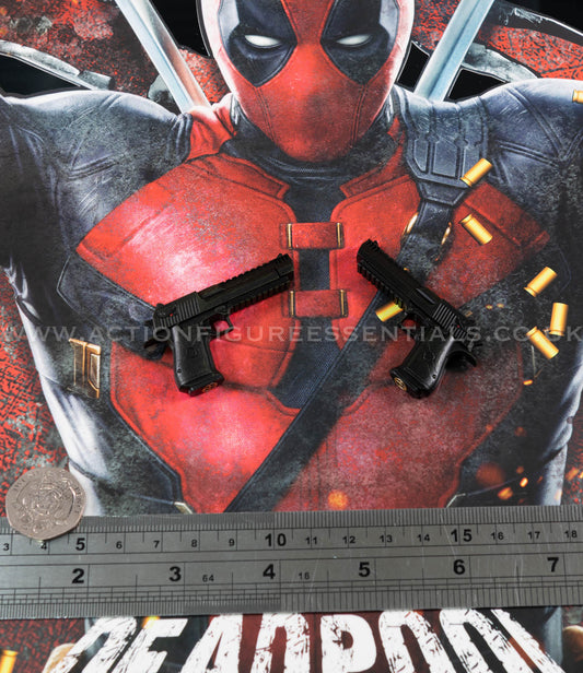Hot Toys - Deadpool Desert Eagle Pistols - Battling Version - MMS782 - 1:6 Loose Parts