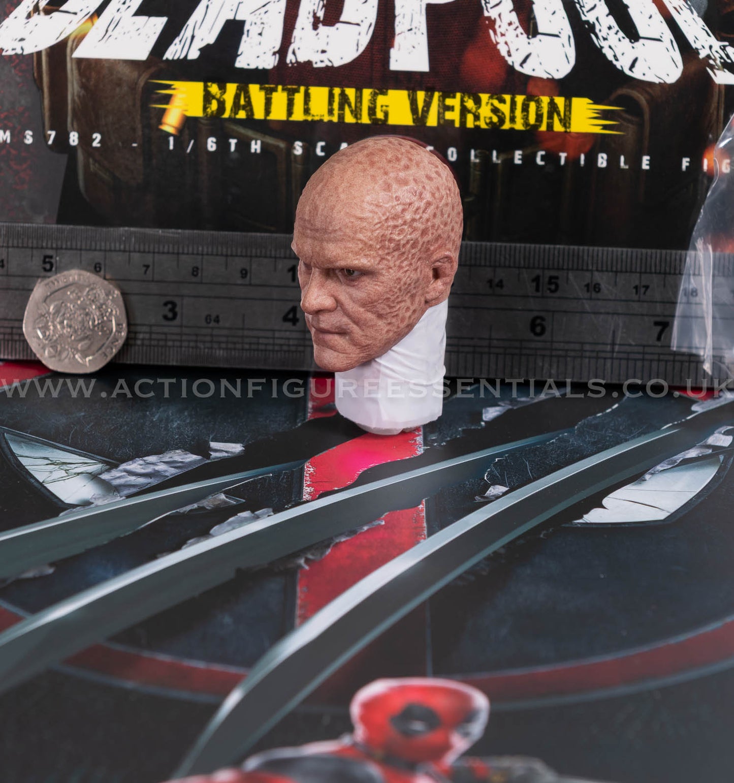 Hot Toys - Deadpool Unmasked (Wade Wilson) Head - Battling Version - MMS782 - 1:6 Loose Parts