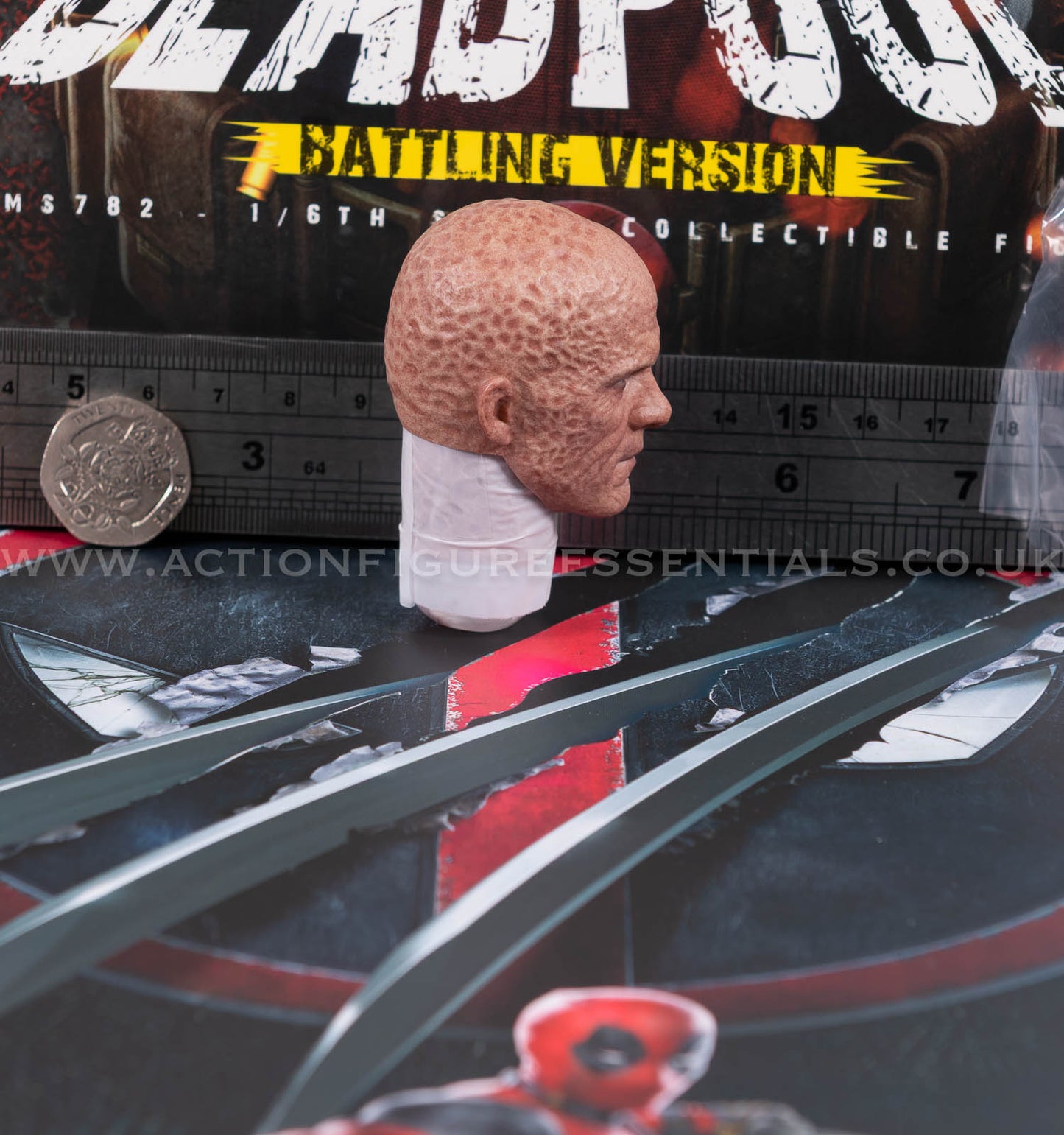 Hot Toys - Deadpool Unmasked (Wade Wilson) Head - Battling Version - MMS782 - 1:6 Loose Parts