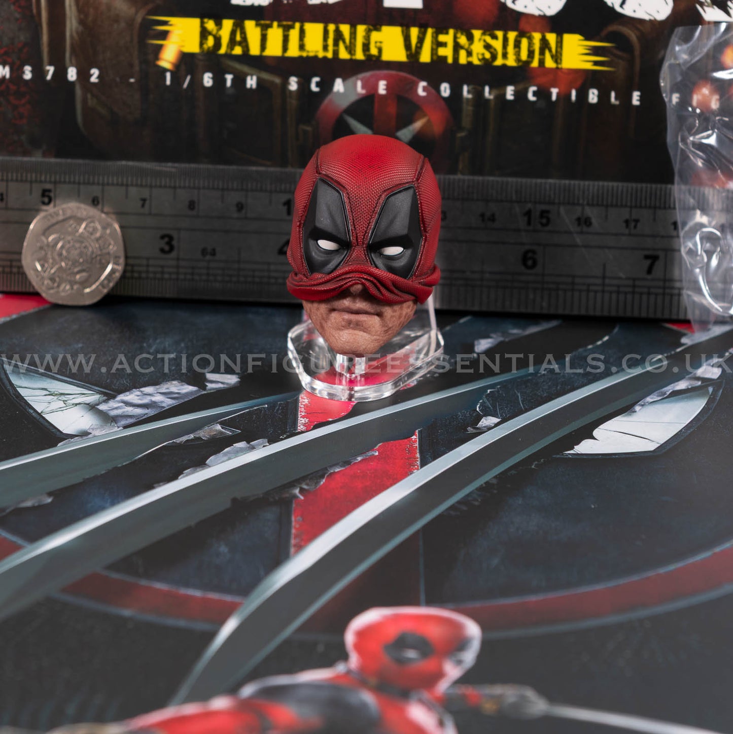 Hot Toys - Deadpool Partially Masked Head Sculpt - Battling Version - MMS782 - 1:6 Loose Parts