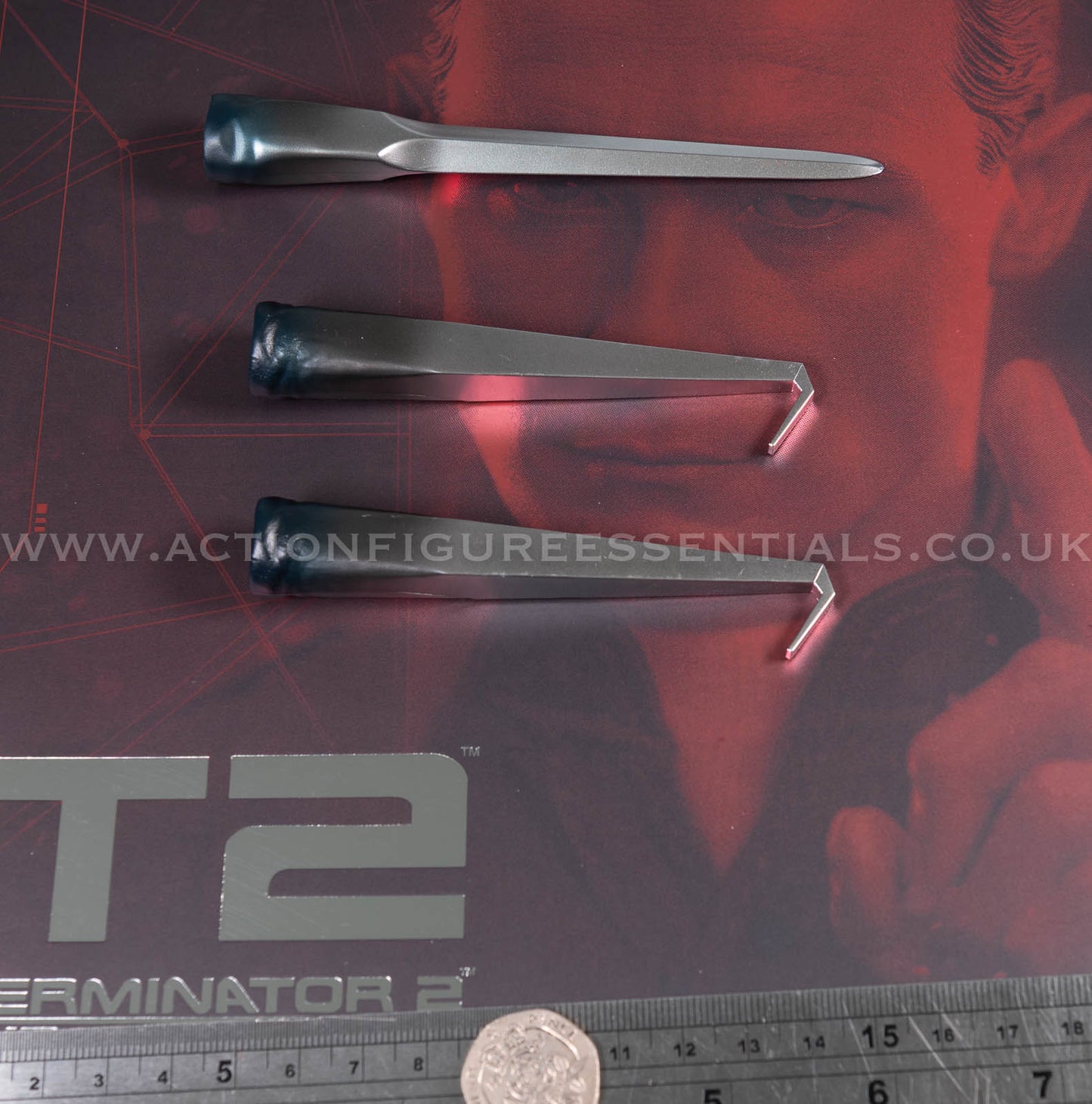 Hot Toys - T-1000 Terminator 2.0 Liquid Metal Blade Arm Weapon Set  - MMS774 - 1:6 Loose Parts