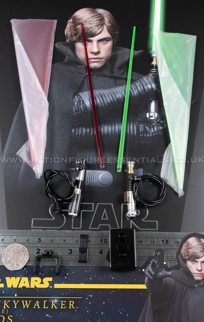 Hot Toys - Luke Skywalker Vader LED Lightsaber Set - Star Wars - CMS019 Dark Empire - 1:6 Loose Parts