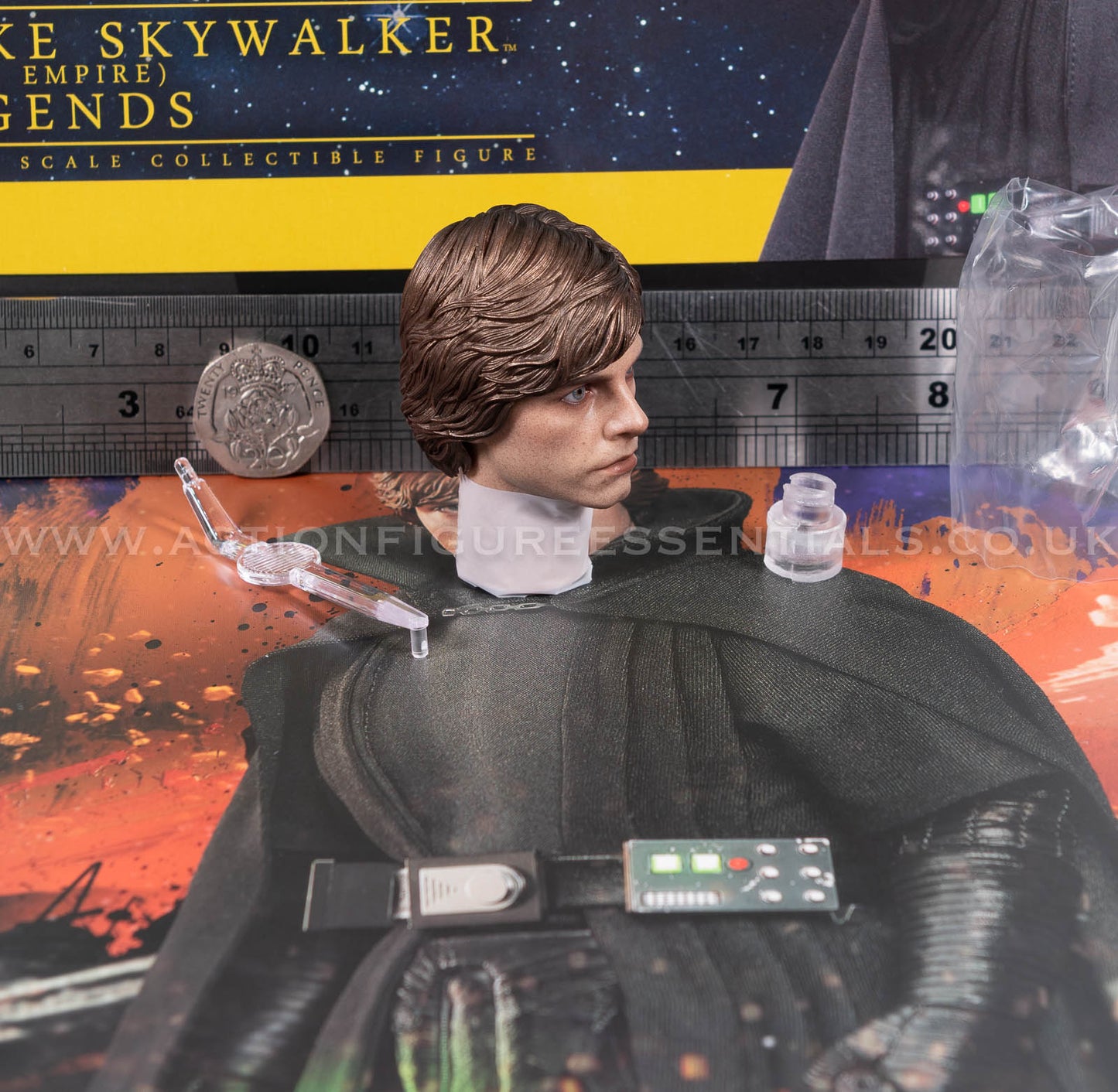 Hot Toys - Luke Skywalker Head Sculpt - Star Wars - CMS019 Dark Empire - 1:6 Loose Parts