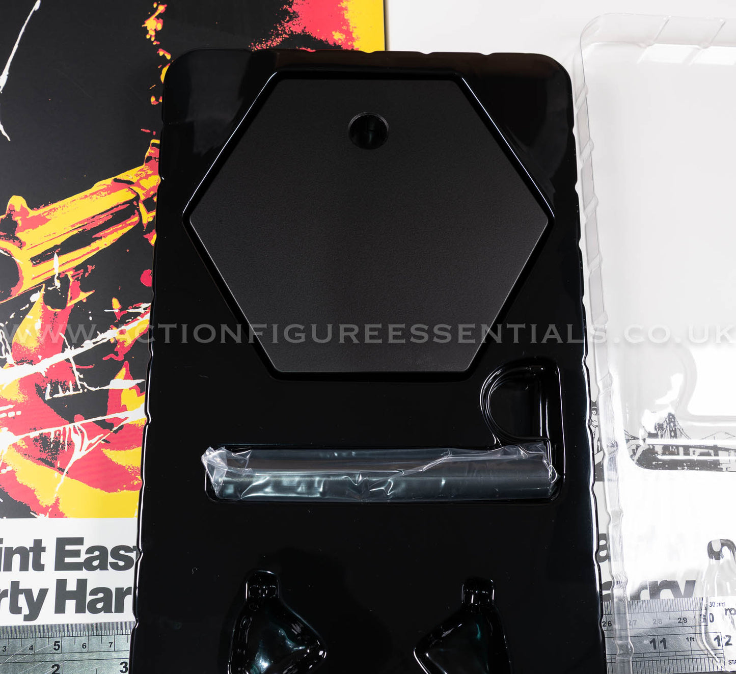 Dirty Harry - Display Stand - Clint Eastwood Legacy Collection - Sideshow - 1:6 Scale Loose Parts