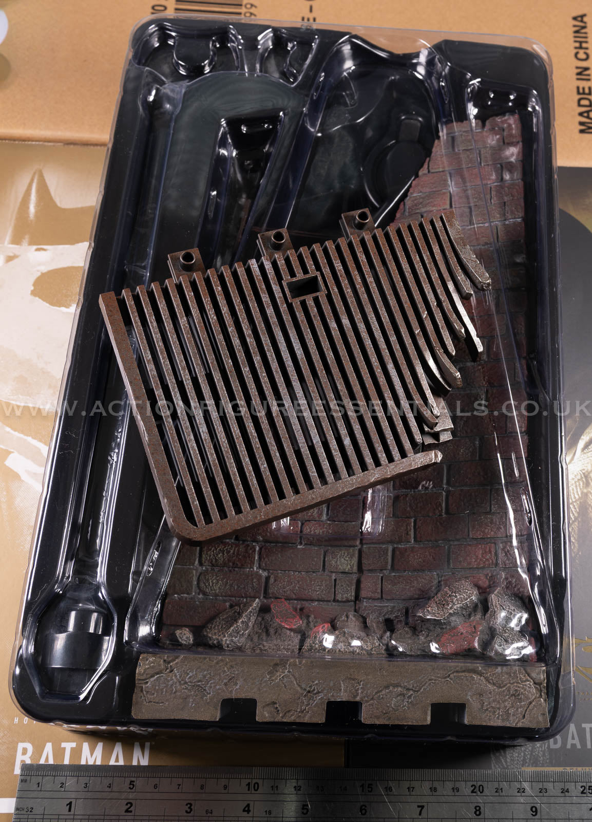 Hot Toys - Batman Diorama Display Base Stand BVS 2.0 - MMS732 Deluxe - 1:6 Loose Parts DC