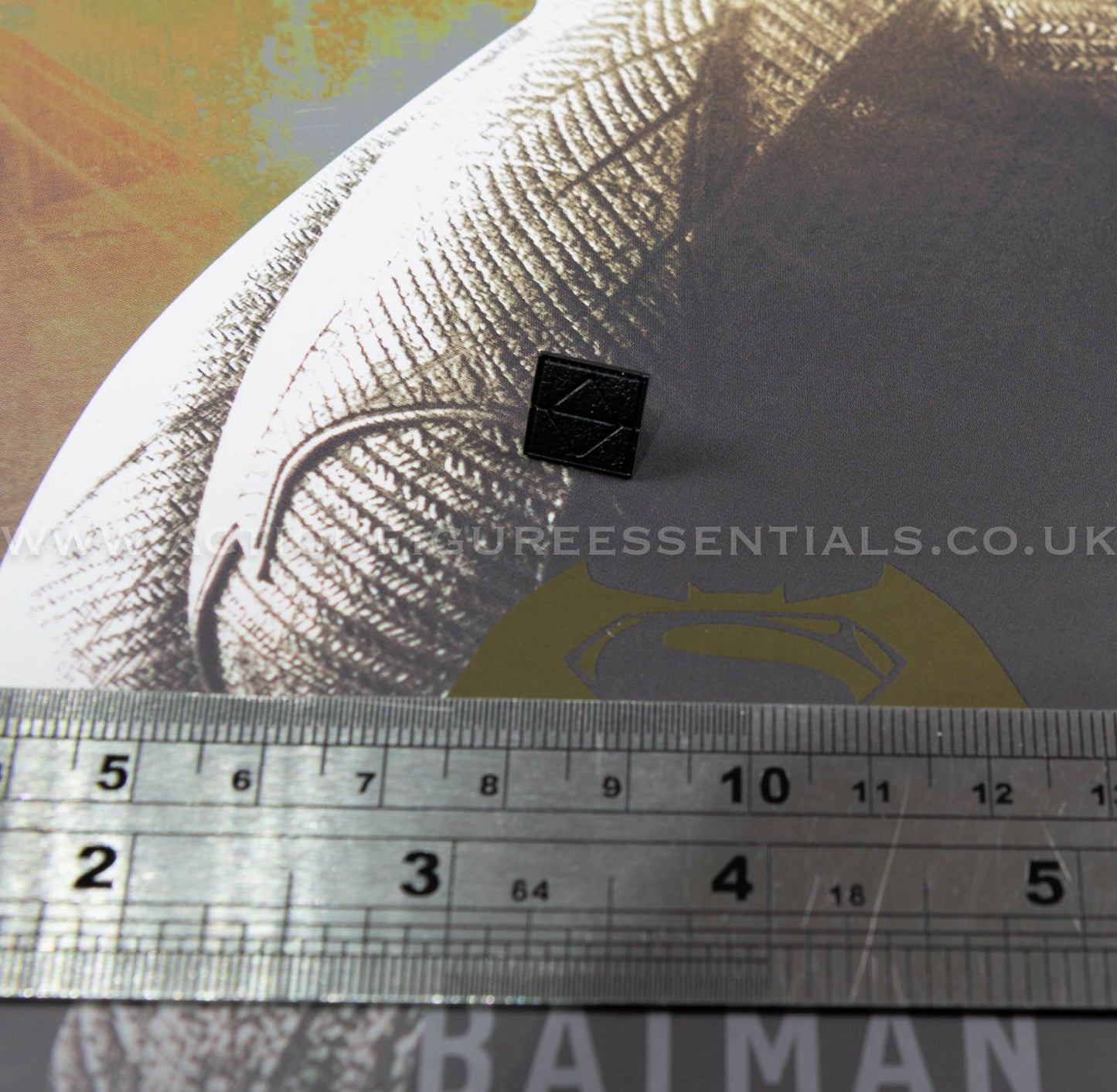 Hot Toys - Batman Cape Pin Plug BVS 2.0 - MMS732 Deluxe - 1:6 Loose Parts DC