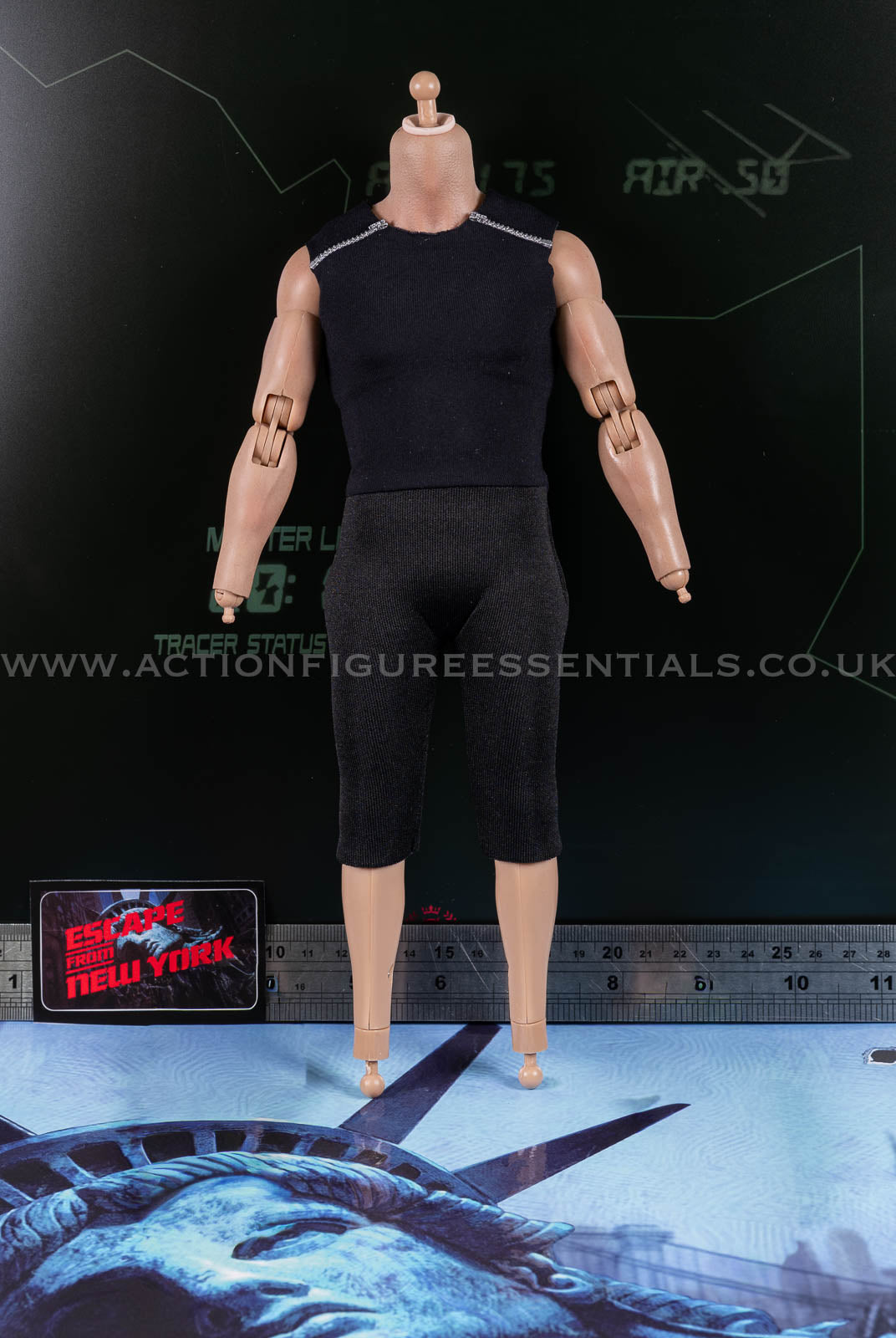 Snake Plissken - Body with Vest - Escape From New York - Crown Series Real Hair Edition - 1:6 Scale Figure - Asmus Collectibles