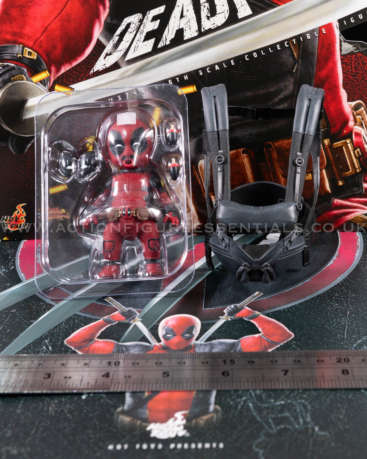 Hot Toys - Deadpool Babypool Set - MMS746 - 1:6 Scale Loose Parts