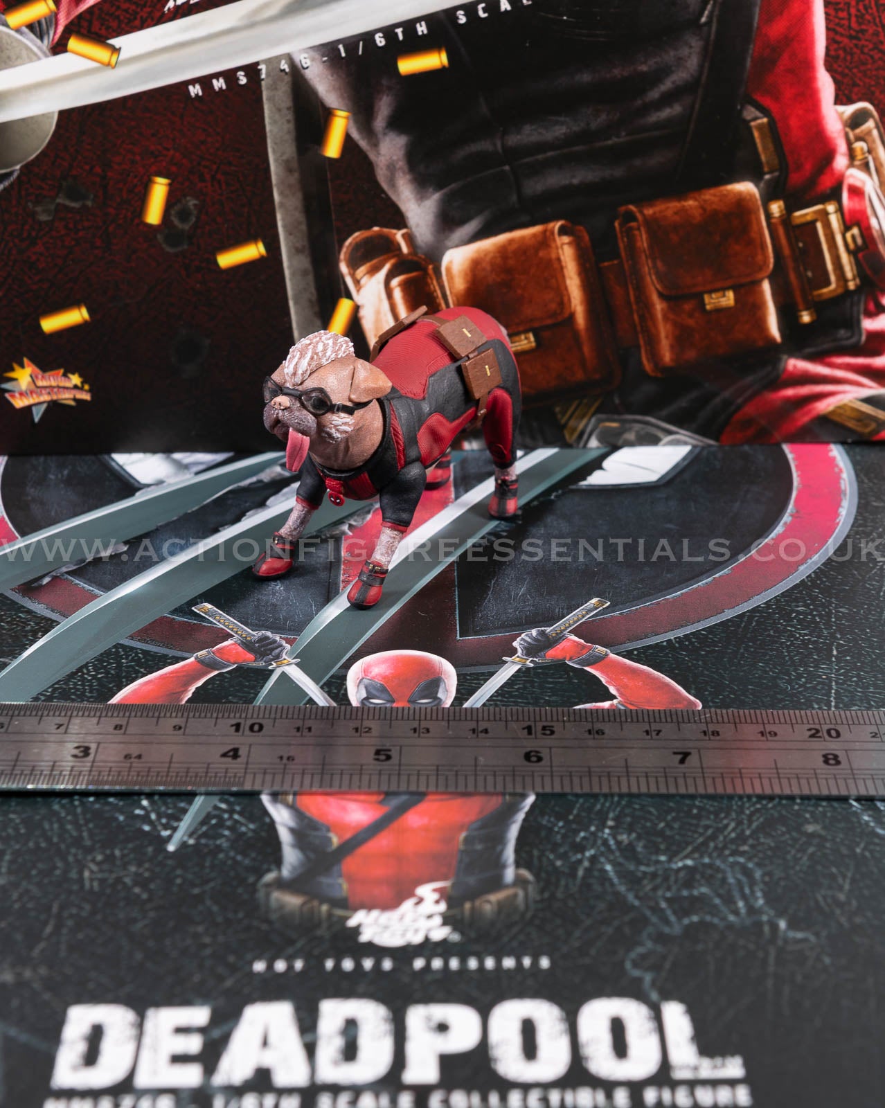 Hot Toys - Deadpool Dogpool - MMS746 - 1:6 Scale Loose Parts