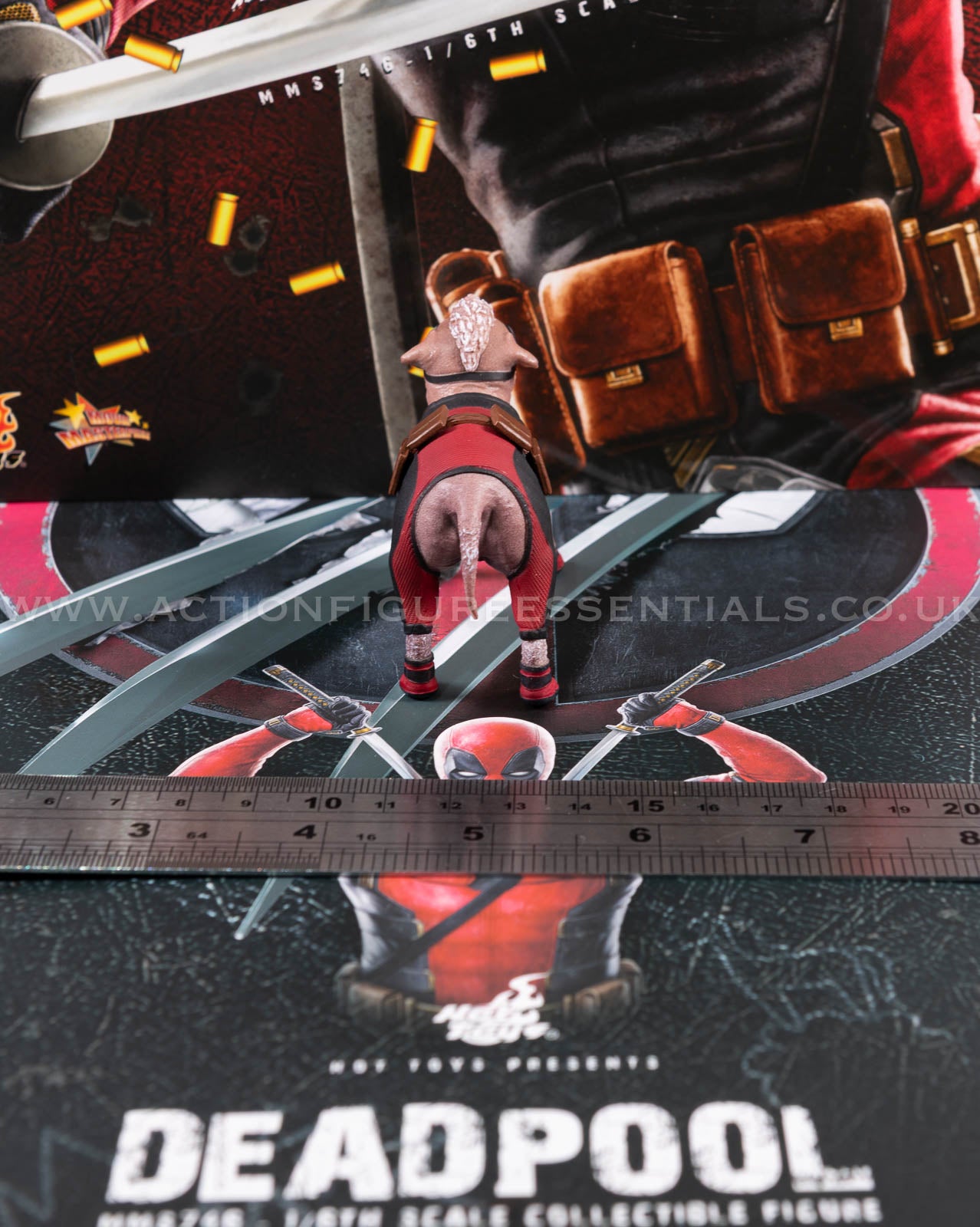 Hot Toys - Deadpool Dogpool - MMS746 - 1:6 Scale Loose Parts