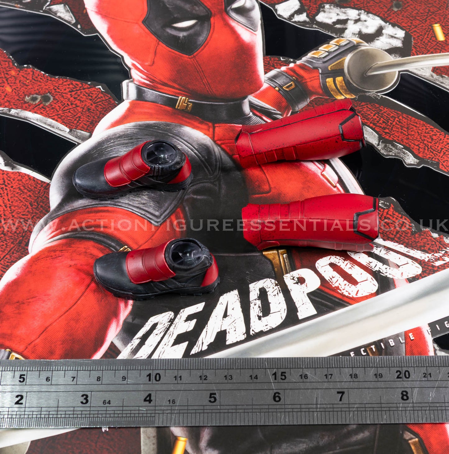 Hot Toys - Deadpool Boots Armour - MMS746 - 1:6 Scale Loose Parts