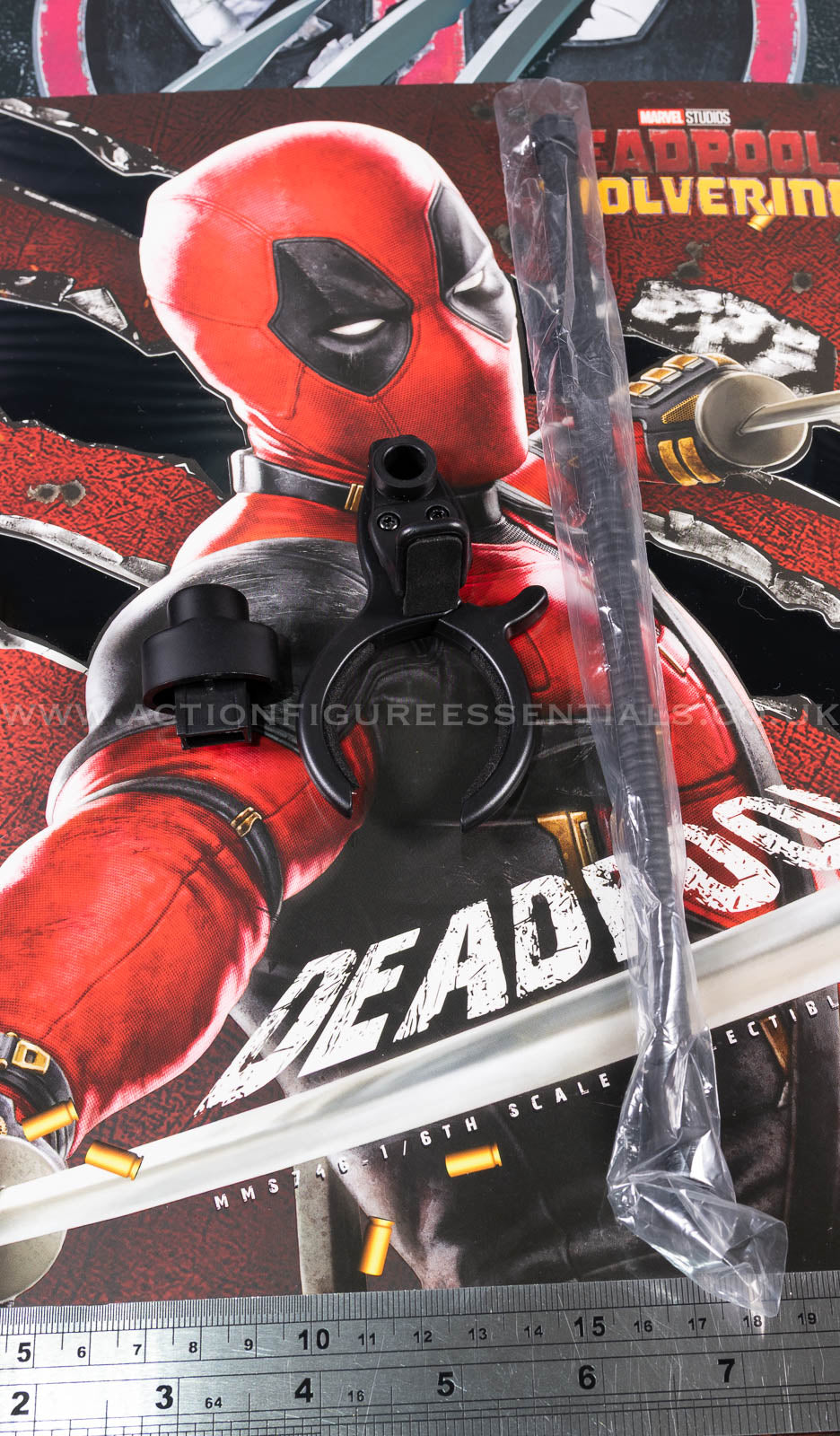 Hot Toys - Deadpool Dynamic Display Stand Set - MMS746 - 1:6 Scale Loose Parts