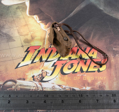 Hot Toys - Indiana Jones - Crossbody Bag - Dial of Destiny - MMS717 - 1:6 Scale Parts Deluxe Version
