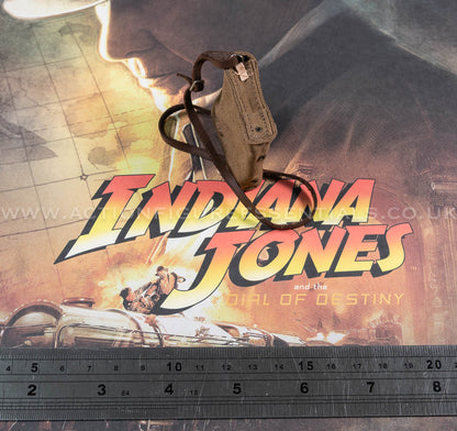 Hot Toys - Indiana Jones - Crossbody Bag - Dial of Destiny - MMS717 - 1:6 Scale Parts Deluxe Version