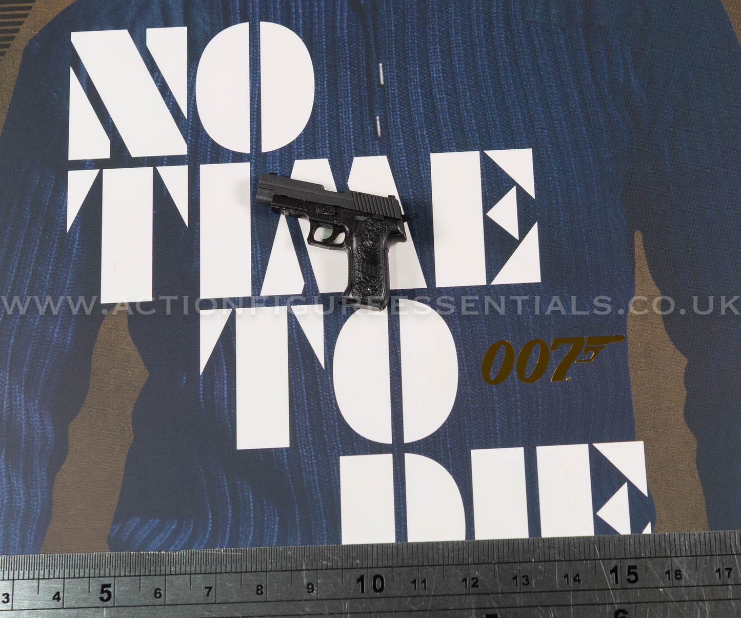 Hot Toys - James Bond 007 - SIG-Sauer P226R Pistol Gun - Commando - MMS804 - 1:6 Scale Parts Custom