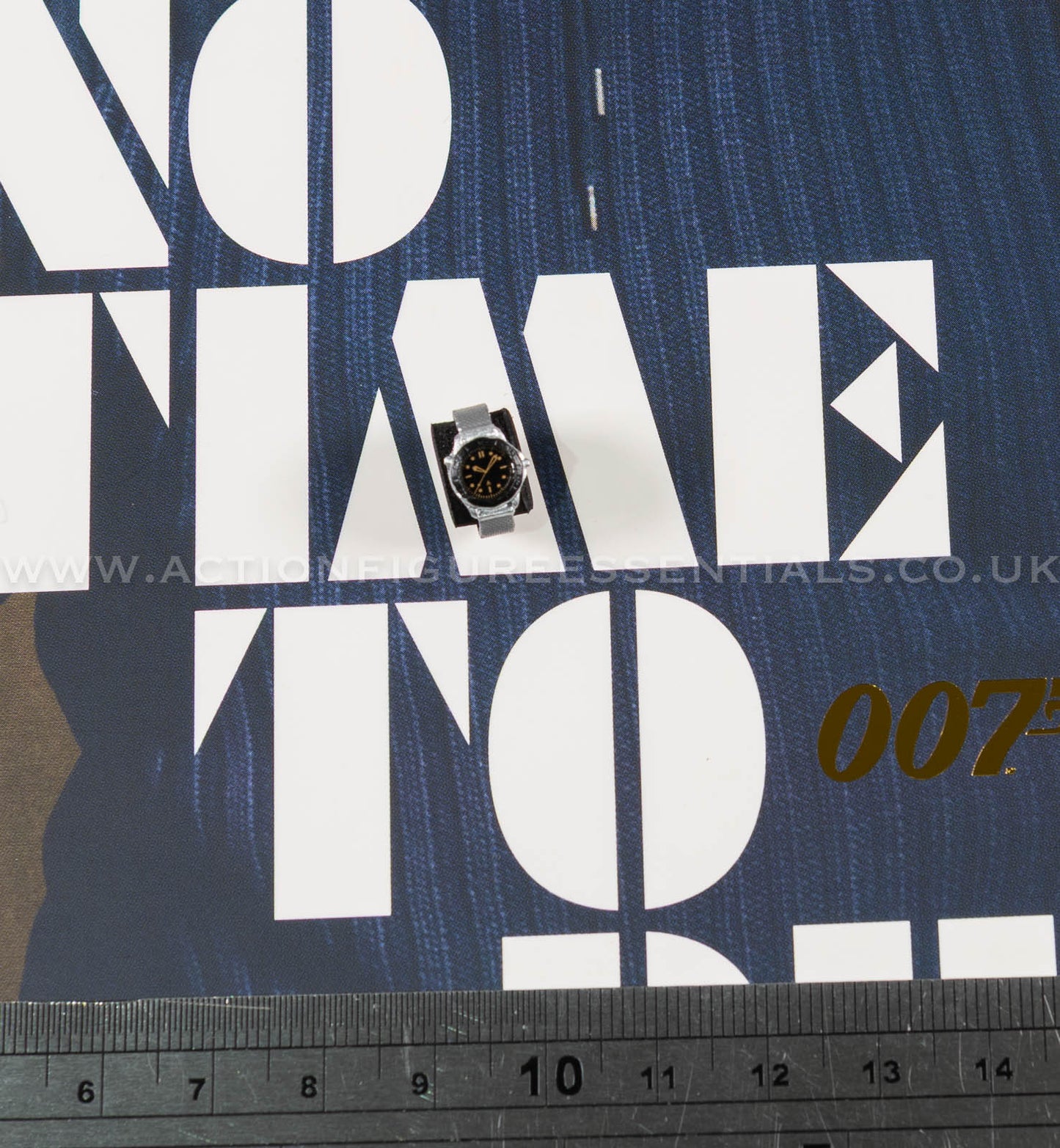 Hot Toys - James Bond 007 - Omega Watch - Commando - MMS804 - 1:6 Scale Parts Custom