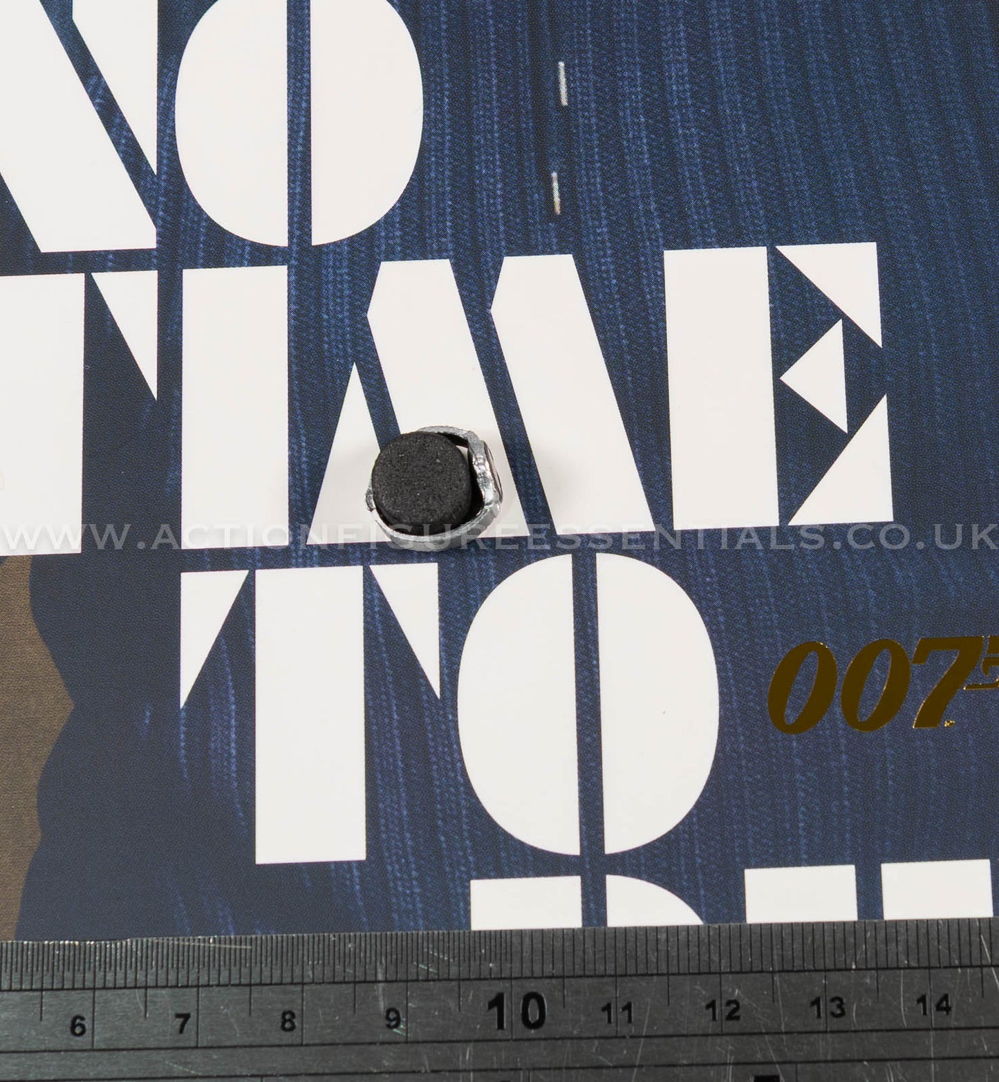 Hot Toys - James Bond 007 - Omega Watch - Commando - MMS804 - 1:6 Scale Parts Custom