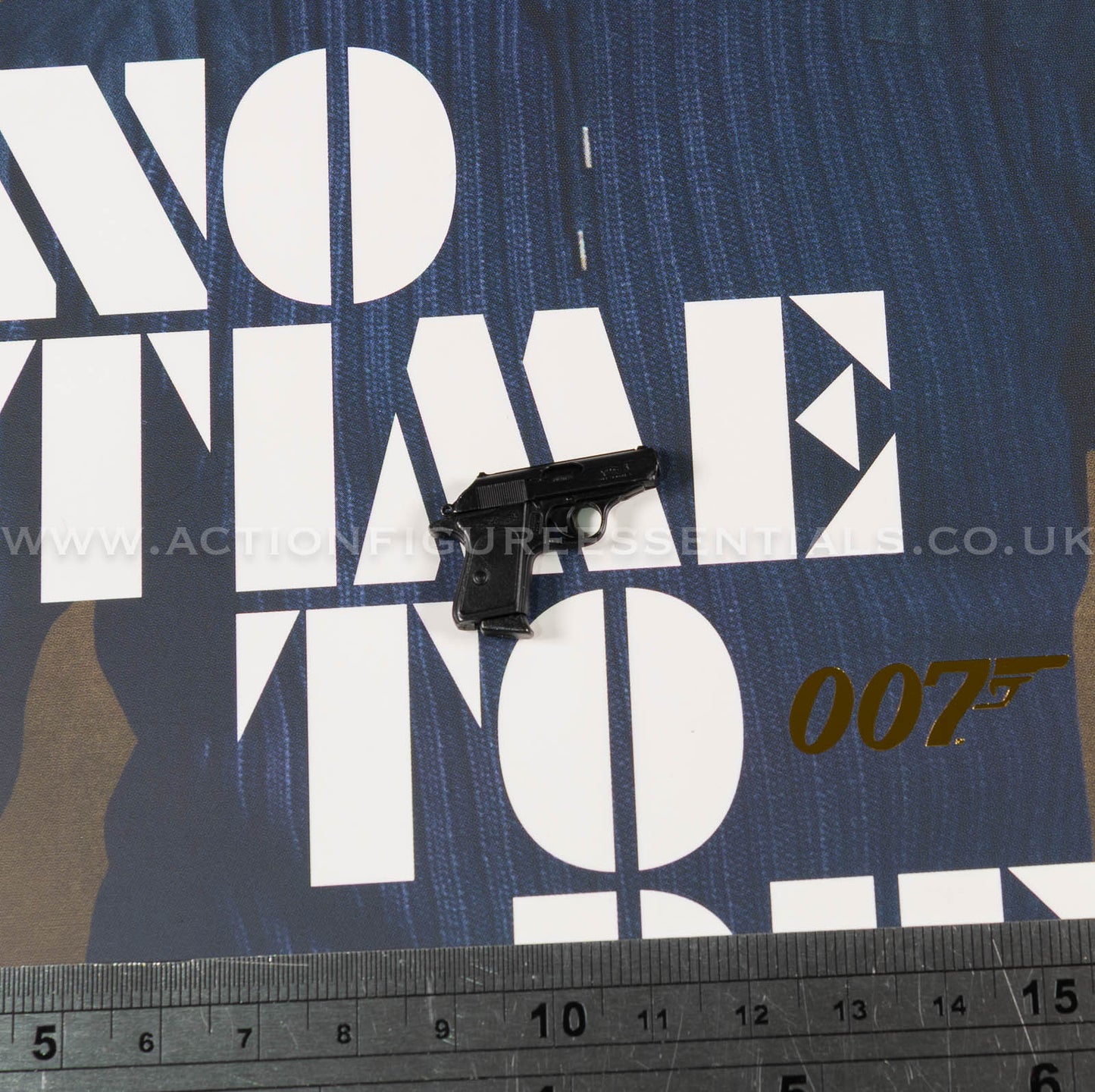 Hot Toys - James Bond 007 - Walther Pistol Gun - Commando - MMS804 - 1:6 Scale Parts Custom
