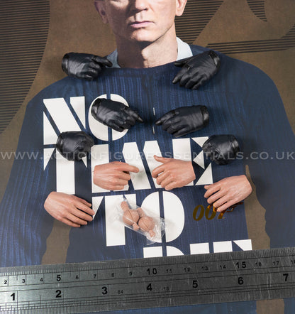 Hot Toys - James Bond 007 - Hand Set - Commando - MMS804 - 1:6 Scale Parts Custom