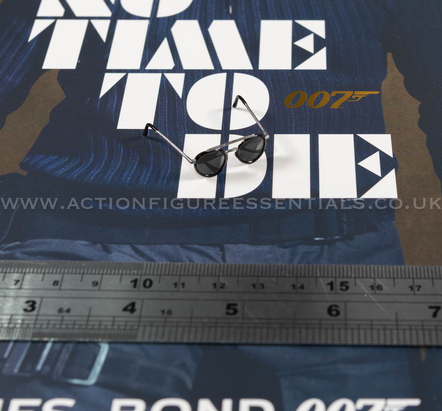Hot Toys - James Bond 007 - Edge 1613 Sunglasses - Commando - MMS804 - 1:6 Scale Parts Custom