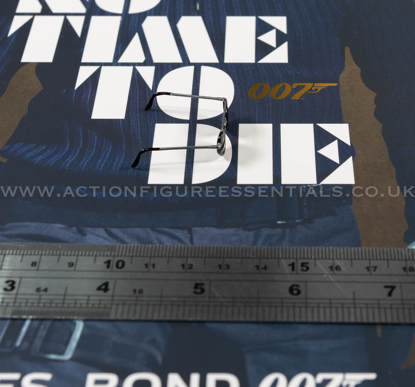 Hot Toys - James Bond 007 - Edge 1613 Sunglasses - Commando - MMS804 - 1:6 Scale Parts Custom