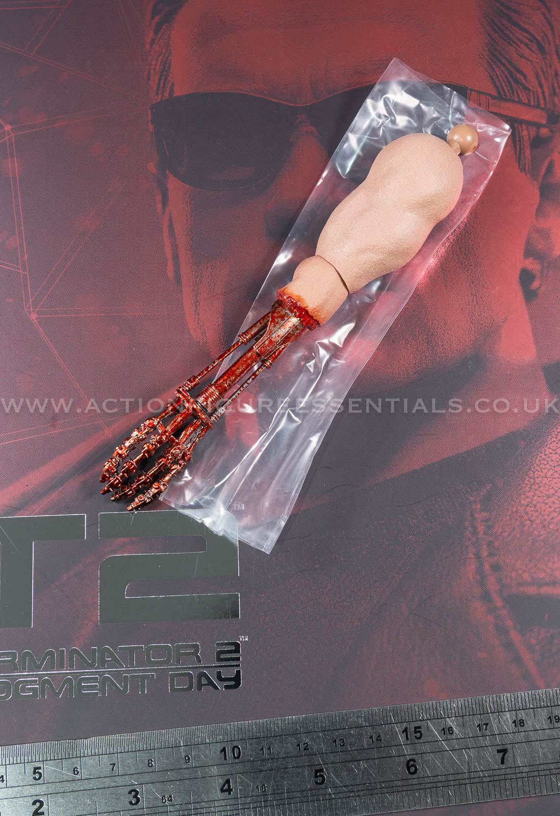 Hot Toys - T-800 Terminator 2 (2.0) - Endoskeleton Arm - MMS795 - 1:6 Scale Parts Custom