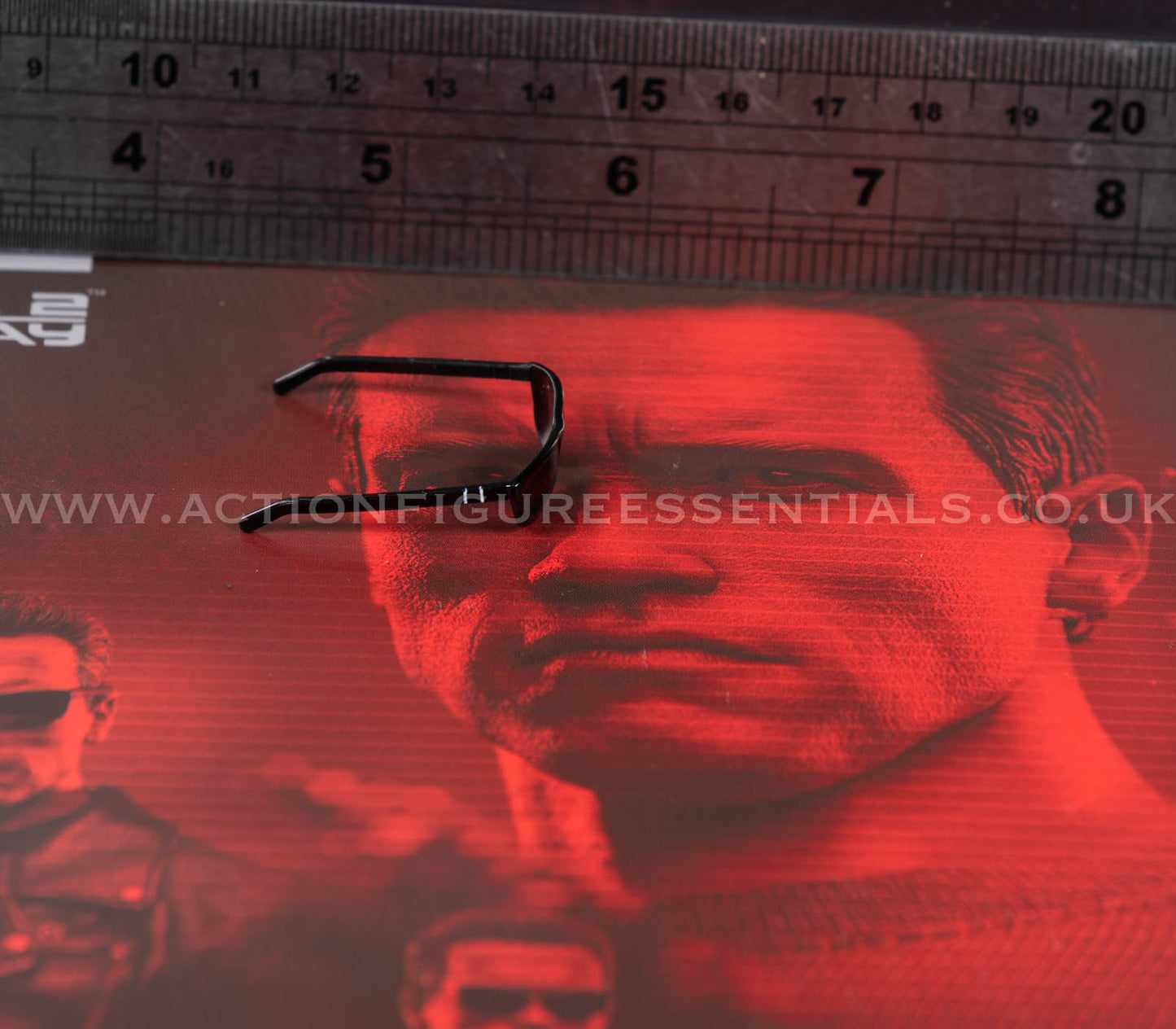 Hot Toys - T-800 Terminator 2 (2.0) - Sunglasses - MMS795 - 1:6 Scale Parts Custom