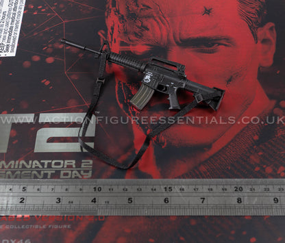 Hot Toys T-800 Battle Damaged Version 2.0 Machine Gun with Strap 1/6 Scale Part DX46 Terminator 2 Judgment Day