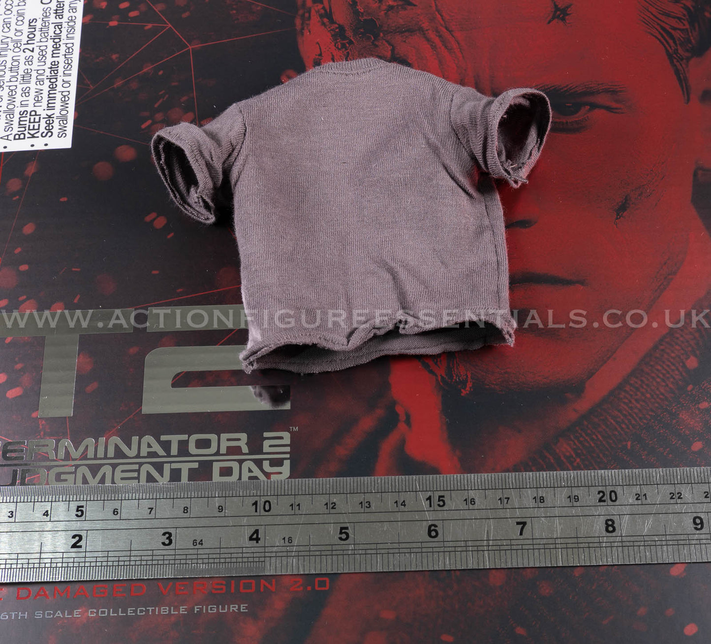 Hot Toys T-800 Battle Damaged Version 2.0 Grey T-Shirt 1/6 Scale DX46 Terminator 2 Judgment Day Blood Weathered Part