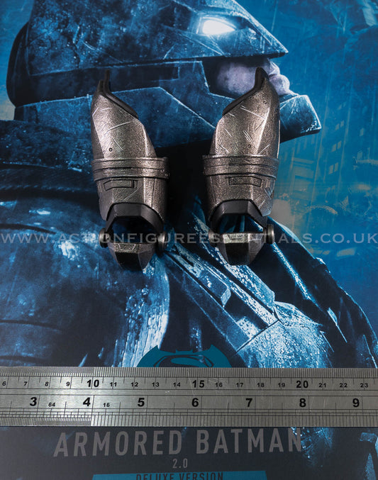 Hot Toys Armored Batman 2.0 Thigh Armour Pair 1/6 Scale Diecast Parts MMS743 Batman v Superman