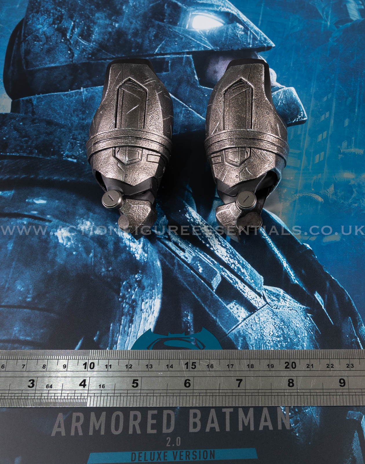 Hot Toys Armored Batman 2.0 Thigh Armour Pair 1/6 Scale Diecast Parts MMS743 Batman v Superman