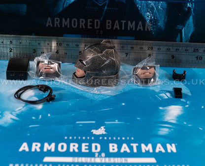 Hot Toys Armored Batman 2.0 Diecast Head Sculpt LED Eyes MMS743 Deluxe 1/6 Scale Part Batman v Superman