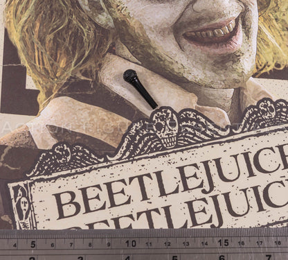 Hot Toys Beetlejuice MMS767 Microphone 1/6 Scale Accessory Part