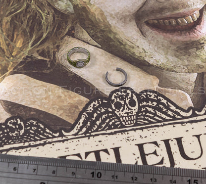 Hot Toys Beetlejuice MMS767 Watch & Bracelet 1/6 Scale Accessories