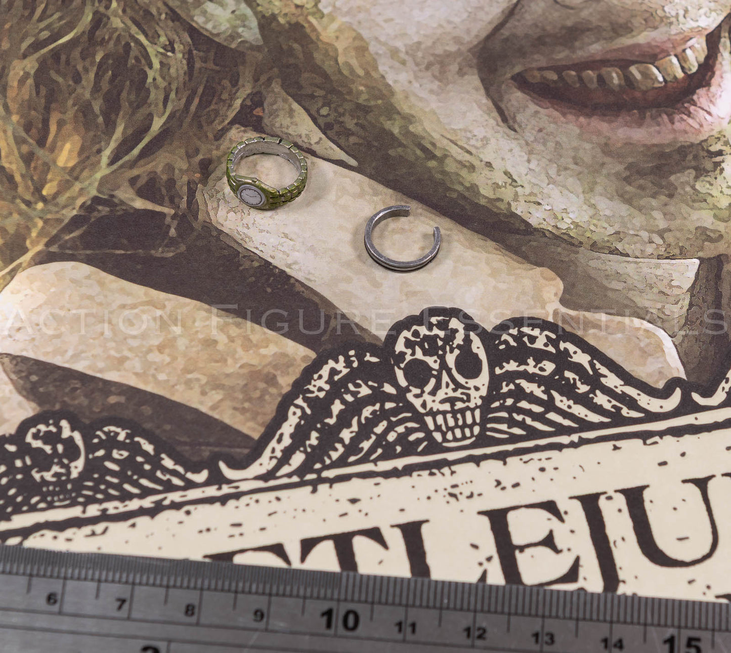 Hot Toys Beetlejuice MMS767 Watch & Bracelet 1/6 Scale Accessories