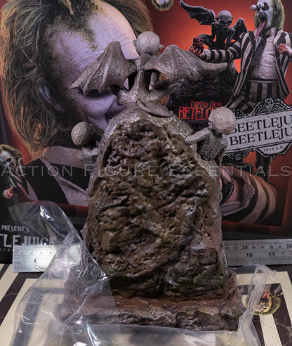 Hot Toys Beetlejuice MMS767 Tombstone Diorama Display Base Grave Accessory