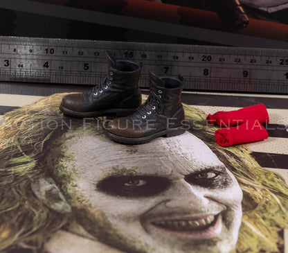 Hot Toys Beetlejuice MMS767 Weathered Boots & Red Socks Genuine 1/6 Scale