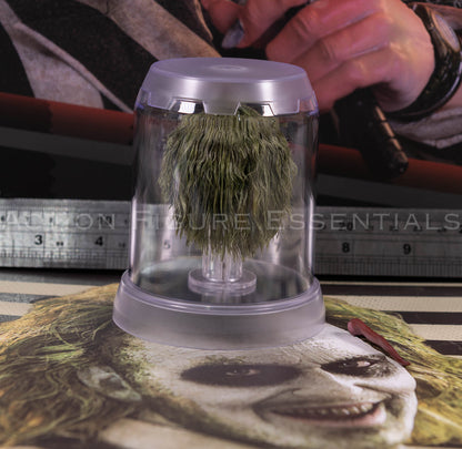 Hot Toys Beetlejuice MMS767 Popping Eyes Head Sculpt with Display Case Genuine 1/6 Scale