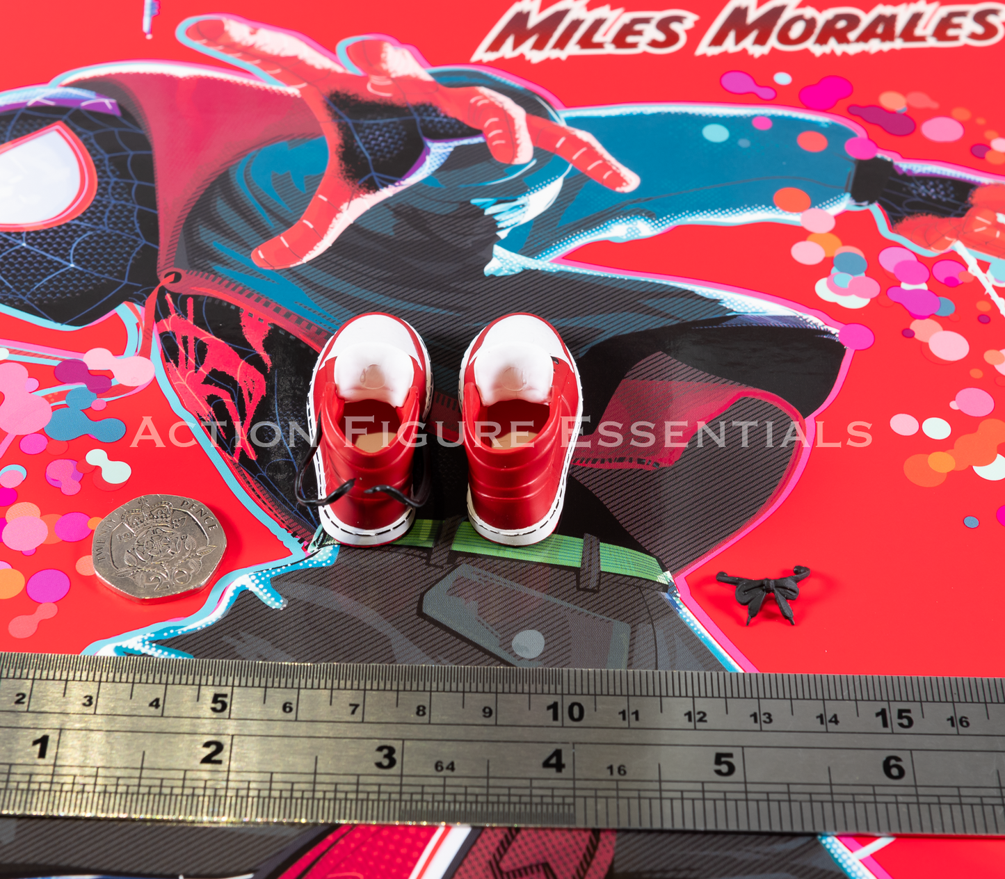 Hot Toys Miles Morales Hi Top Trainers Sneakers + Laces Into The Spider-Verse MMS567 1/6 Figure Part