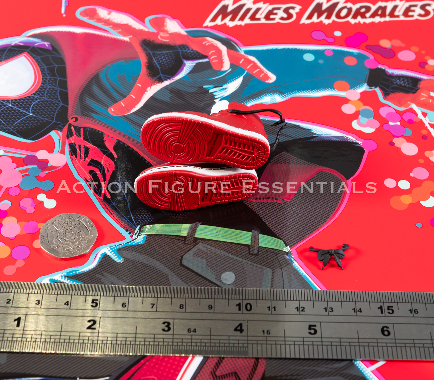 Hot Toys Miles Morales Hi Top Trainers Sneakers + Laces Into The Spider-Verse MMS567 1/6 Figure Part