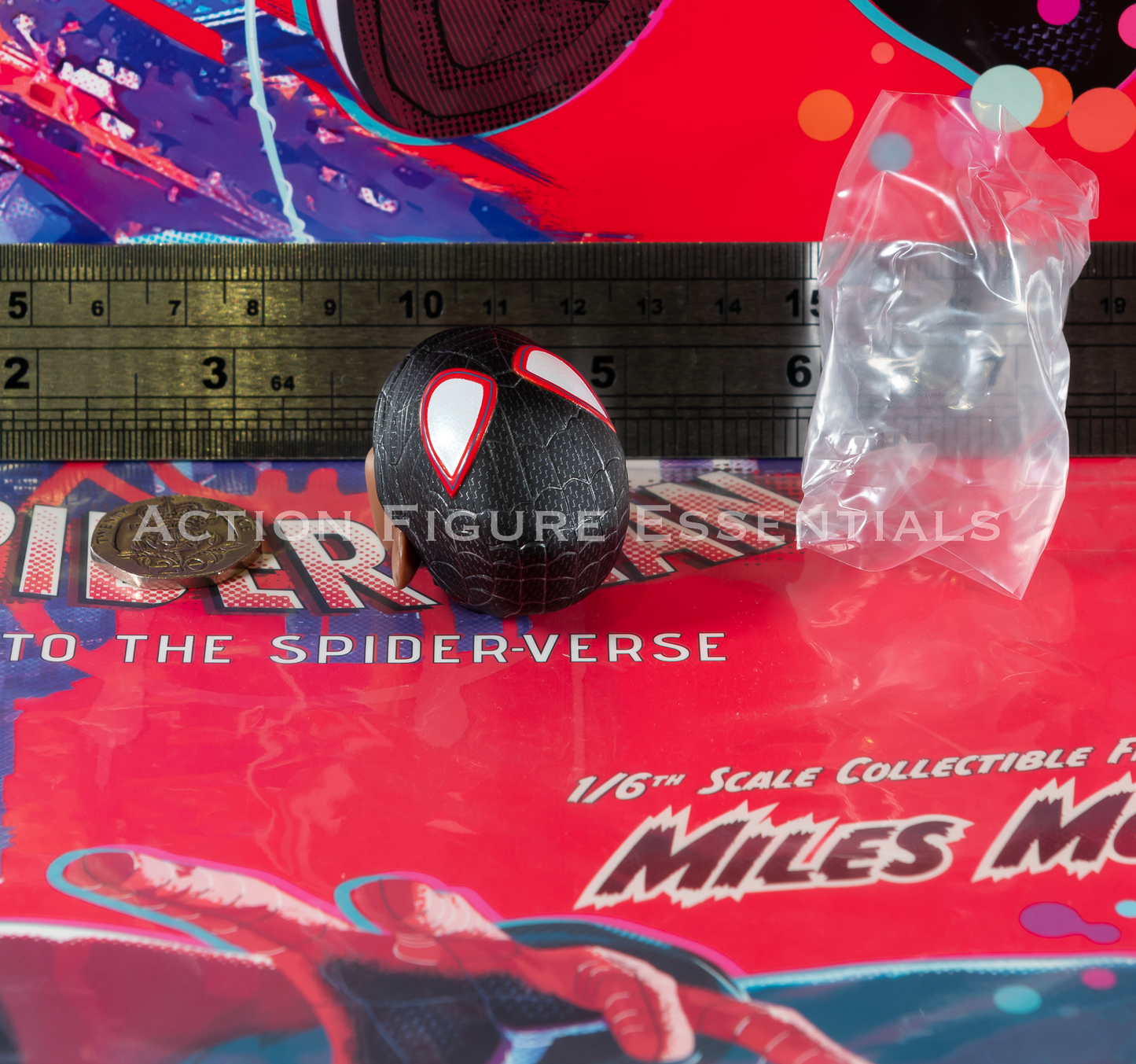 Hot Toys Miles Morales Spider-Man: Into the Spider-Verse MMS567 1/6 Head Sculpt Partially Masked Figure Part