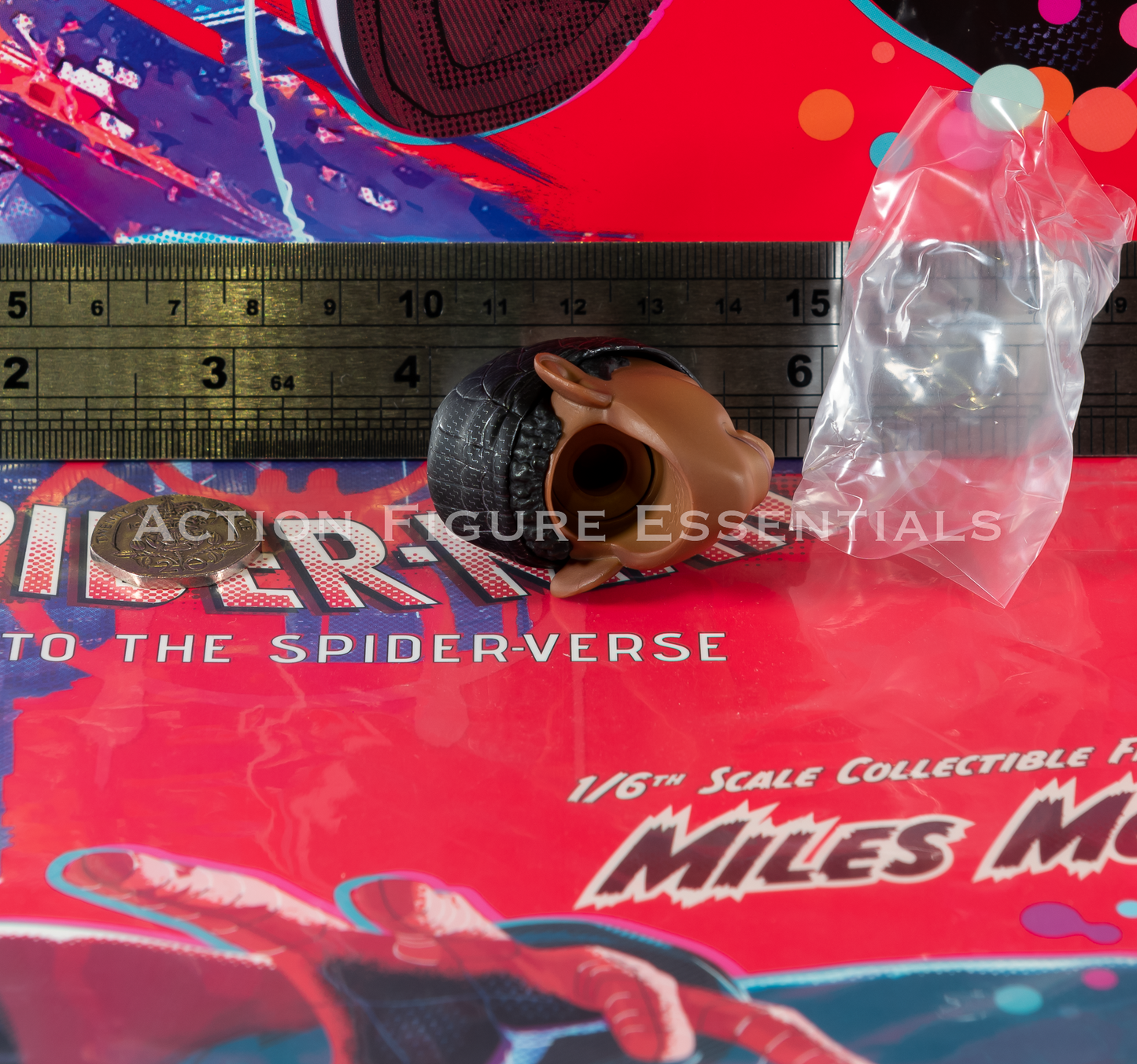 Hot Toys Miles Morales Spider-Man: Into the Spider-Verse MMS567 1/6 Head Sculpt Partially Masked Figure Part