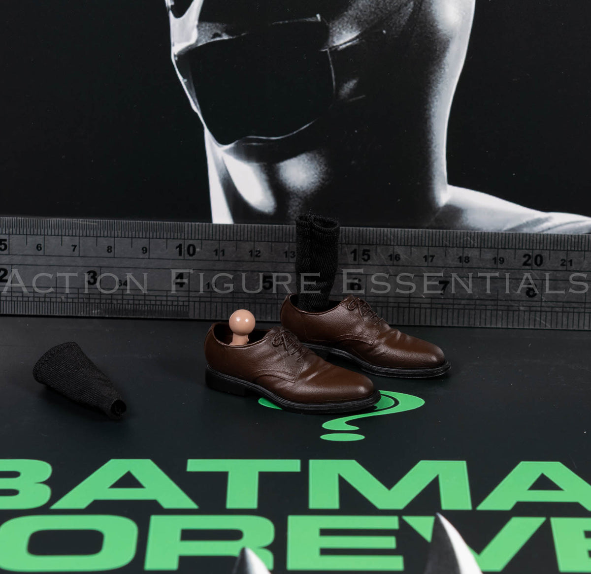 Mars Toys The Heir Bruce Wayne brown dress shoes and socks, image 25