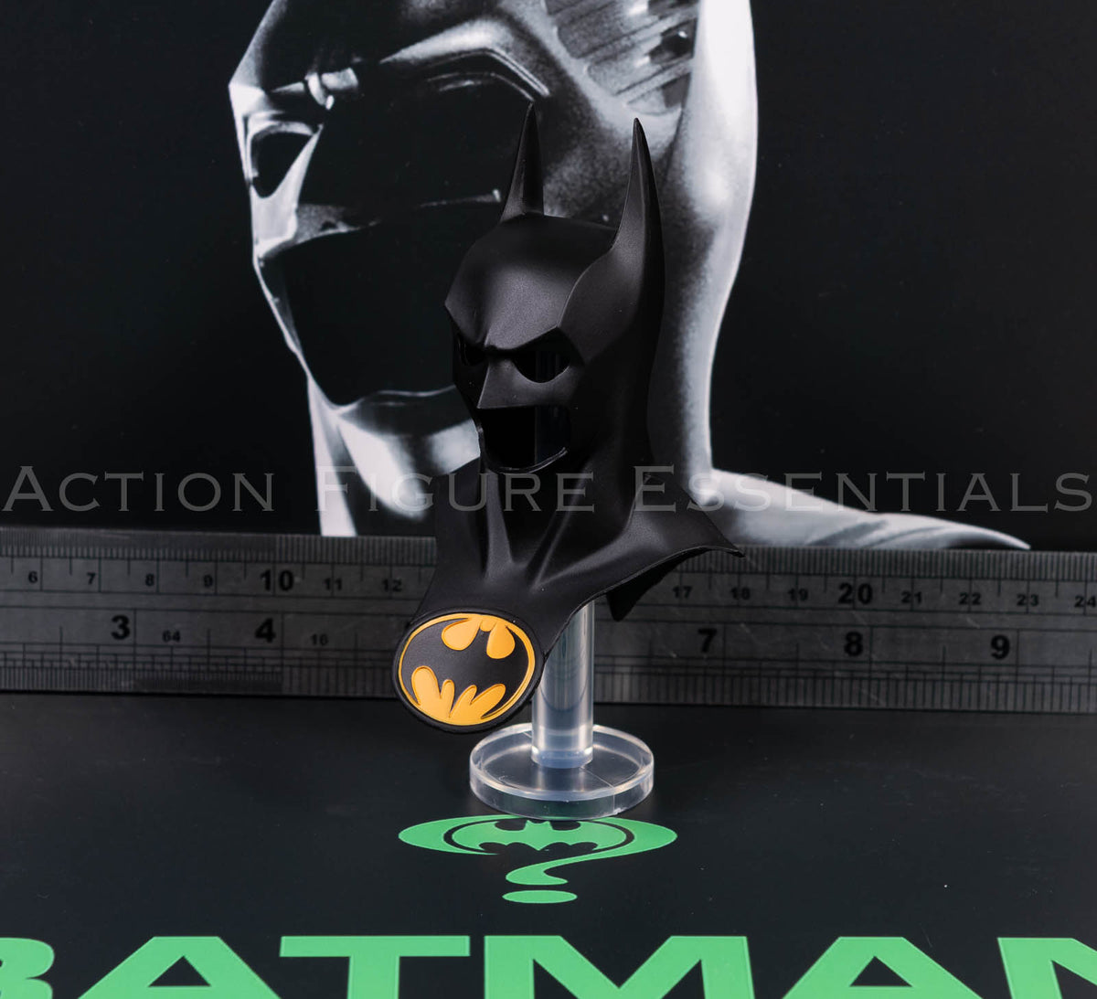 Mars Toys The Heir Batman Forever Panther cowl bust and clear stand – view 28