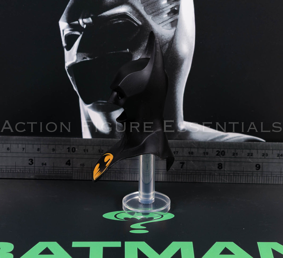 Mars Toys The Heir Batman Forever Panther cowl bust and clear stand – view 29