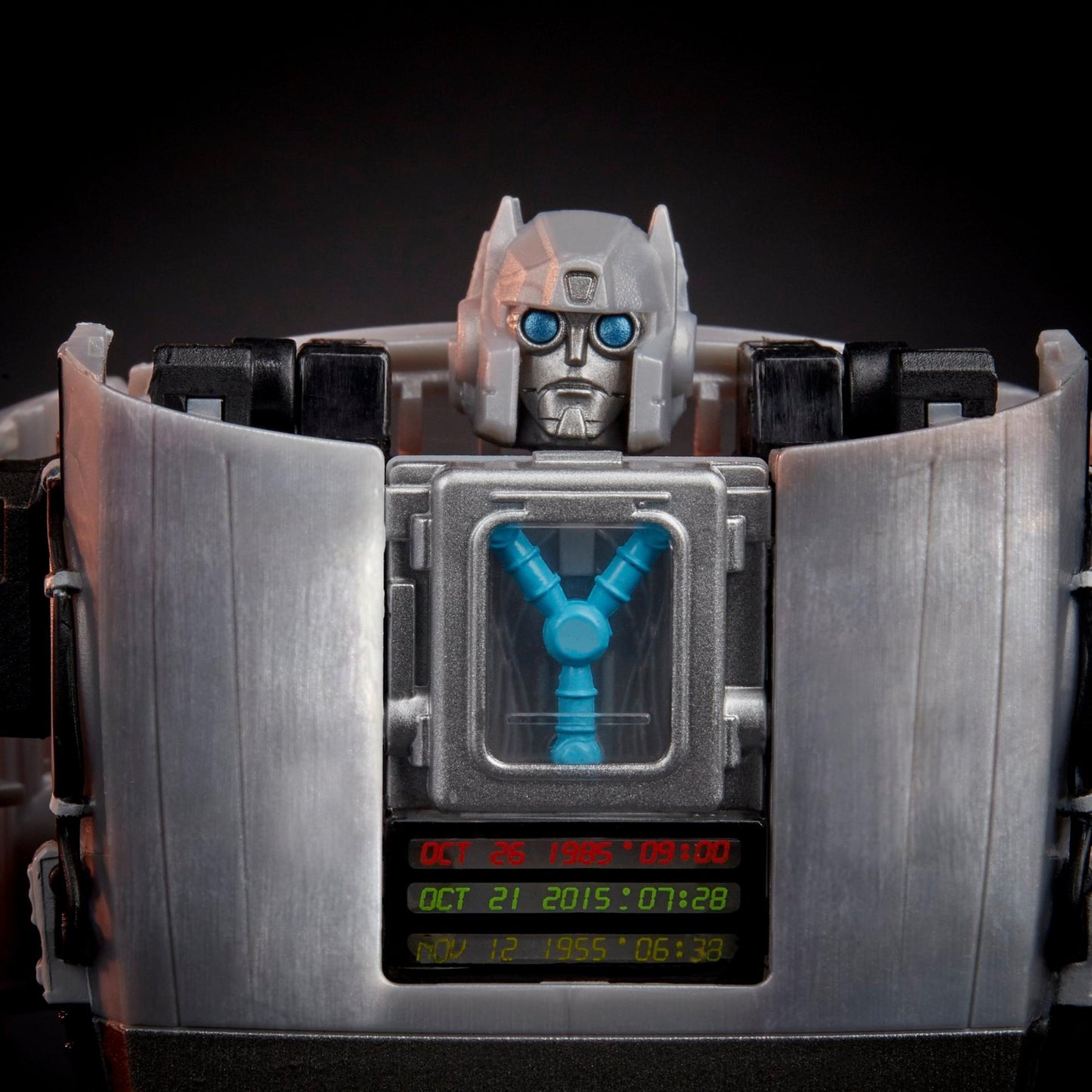 Transformers x Back to the Future Gigawatt - Collaborative Mash-Up - Hasbro