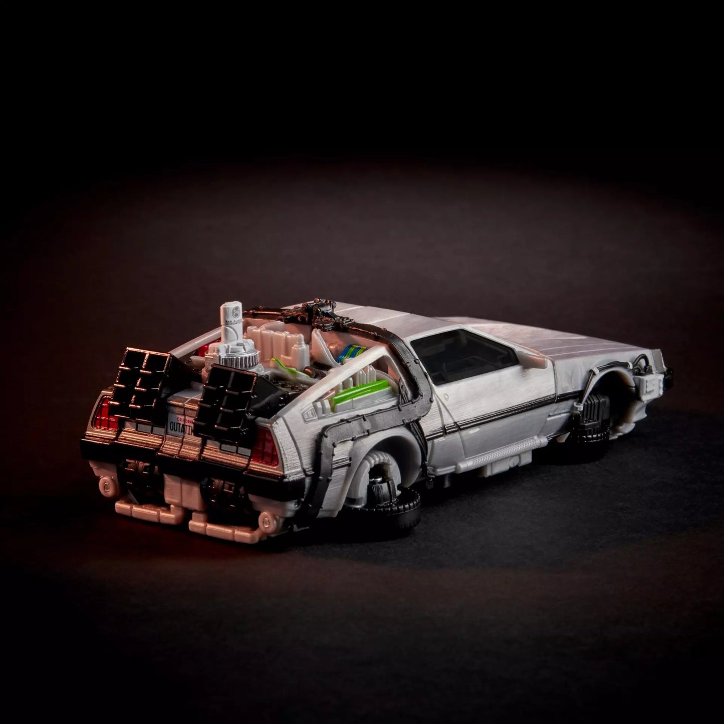 Transformers x Back to the Future Gigawatt - Collaborative Mash-Up - Hasbro